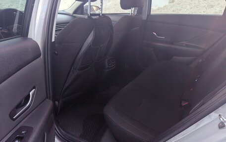 Hyundai Elantra, 2021 год, 1 790 000 рублей, 6 фотография