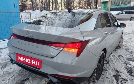 Hyundai Elantra, 2021 год, 1 790 000 рублей, 2 фотография