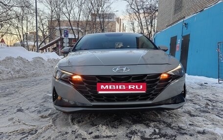 Hyundai Elantra, 2021 год, 1 790 000 рублей, 4 фотография