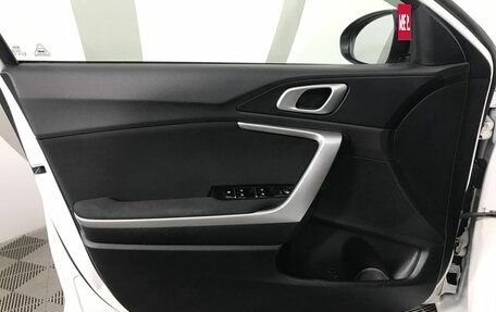 KIA cee'd III, 2021 год, 1 599 000 рублей, 8 фотография