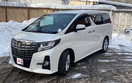 Toyota Alphard III, 2017 год, 3 750 000 рублей, 2 фотография