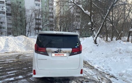 Toyota Alphard III, 2017 год, 3 750 000 рублей, 5 фотография