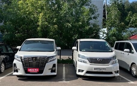 Toyota Alphard III, 2017 год, 3 750 000 рублей, 16 фотография