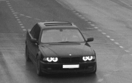 BMW 7 серия, 2001 год, 890 000 рублей, 16 фотография