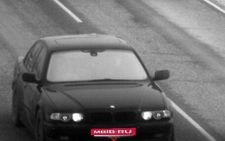 BMW 7 серия, 2001 год, 890 000 рублей, 18 фотография