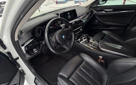 BMW 5 серия, 2017 год, 3 700 000 рублей, 20 фотография