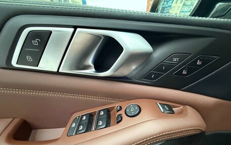 BMW X5, 2021 год, 10 490 000 рублей, 14 фотография