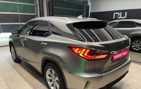 Lexus RX IV рестайлинг, 2017 год, 5 200 000 рублей, 4 фотография