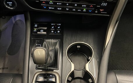 Lexus RX IV рестайлинг, 2017 год, 5 200 000 рублей, 19 фотография