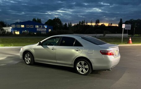Toyota Camry, 2007 год, 900 000 рублей, 3 фотография