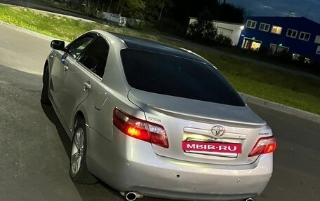 Toyota Camry, 2007 год, 900 000 рублей, 4 фотография