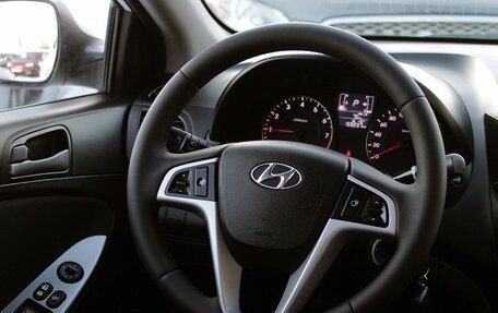 Hyundai Solaris II рестайлинг, 2015 год, 849 000 рублей, 6 фотография