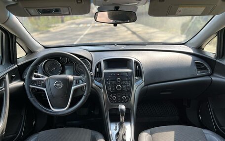 Opel Astra J, 2012 год, 700 000 рублей, 9 фотография