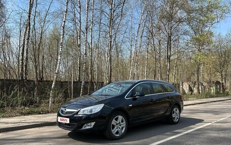 Opel Astra J, 2012 год, 700 000 рублей, 3 фотография