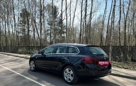 Opel Astra J, 2012 год, 700 000 рублей, 6 фотография