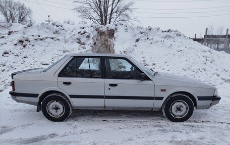 Mazda 626, 1985 год, 277 000 рублей, 9 фотография