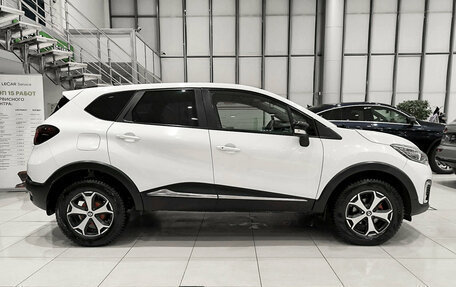 Renault Kaptur I рестайлинг, 2017 год, 1 250 000 рублей, 8 фотография