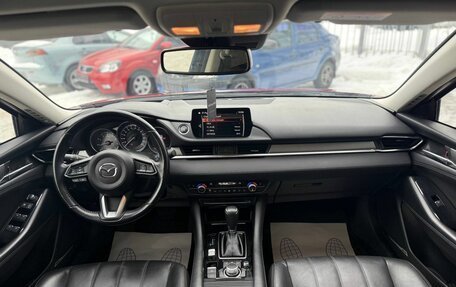 Mazda 6, 2021 год, 2 800 000 рублей, 13 фотография