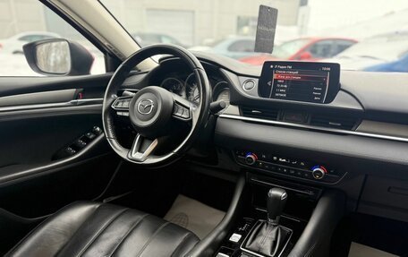 Mazda 6, 2021 год, 2 800 000 рублей, 14 фотография