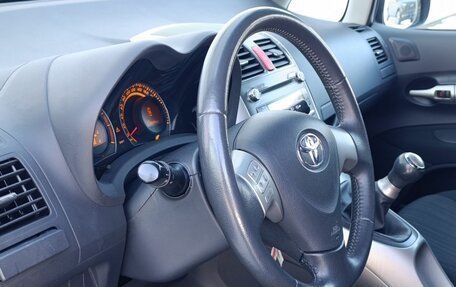 Toyota Auris II, 2008 год, 750 000 рублей, 9 фотография