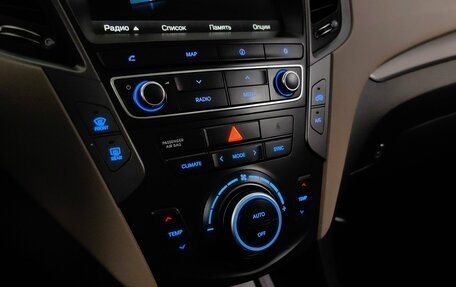 Hyundai Santa Fe III рестайлинг, 2017 год, 2 199 000 рублей, 17 фотография