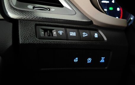 Hyundai Santa Fe III рестайлинг, 2017 год, 2 199 000 рублей, 23 фотография