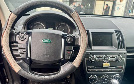 Land Rover Freelander II рестайлинг 2, 2013 год, 1 400 000 рублей, 13 фотография