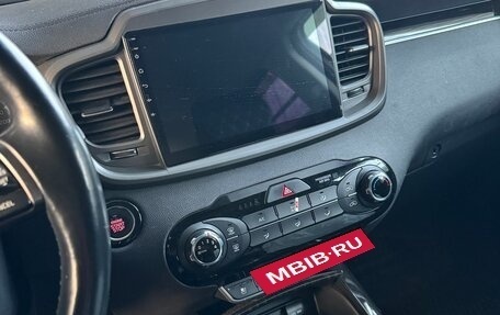 KIA Sorento III Prime рестайлинг, 2018 год, 3 000 000 рублей, 1 фотография