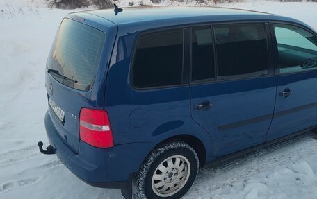 Volkswagen Touran III, 2004 год, 3 фотография