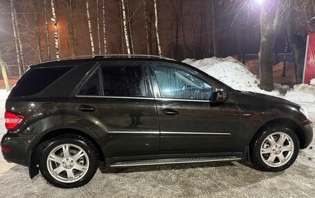 Mercedes-Benz M-Класс, 2010 год, 1 650 000 рублей, 4 фотография