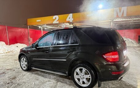 Mercedes-Benz M-Класс, 2010 год, 1 650 000 рублей, 5 фотография