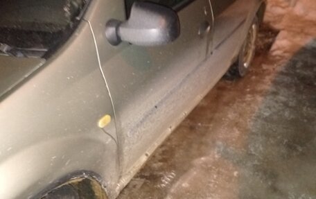 Renault Logan I, 2011 год, 350 000 рублей, 3 фотография