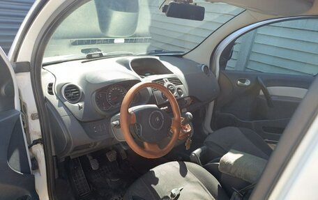 Renault Kangoo II рестайлинг, 2013 год, 1 100 000 рублей, 9 фотография