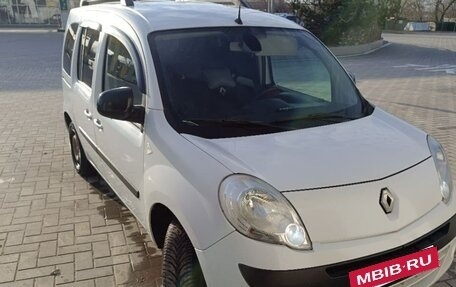 Renault Kangoo II рестайлинг, 2013 год, 1 100 000 рублей, 2 фотография