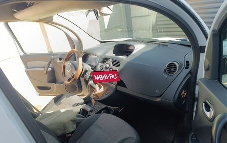 Renault Kangoo II рестайлинг, 2013 год, 1 100 000 рублей, 15 фотография