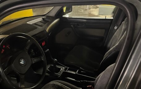 BMW 5 серия, 1988 год, 190 000 рублей, 4 фотография