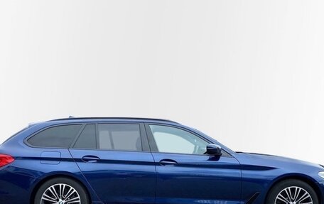 BMW 5 серия, 2018 год, 3 400 000 рублей, 3 фотография