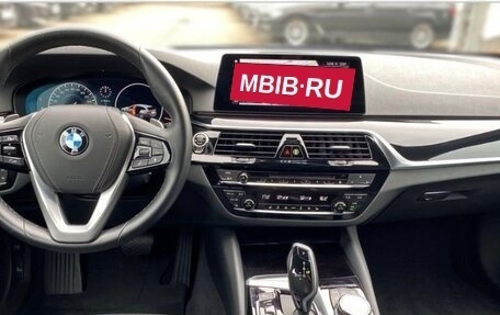 BMW 5 серия, 2018 год, 3 400 000 рублей, 7 фотография