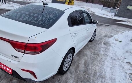 KIA Rio IV, 2019 год, 750 000 рублей, 2 фотография