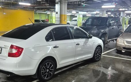 Skoda Rapid I, 2014 год, 600 000 рублей, 3 фотография