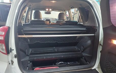 Toyota RAV4, 2011 год, 1 400 000 рублей, 27 фотография