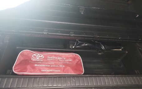 Toyota RAV4, 2011 год, 1 400 000 рублей, 26 фотография