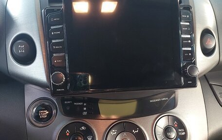 Toyota RAV4, 2011 год, 1 400 000 рублей, 23 фотография