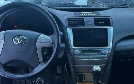 Toyota Camry, 2007 год, 715 000 рублей, 11 фотография