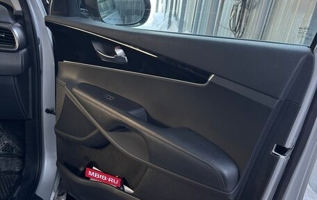 KIA Sorento III Prime рестайлинг, 2018 год, 3 000 000 рублей, 12 фотография