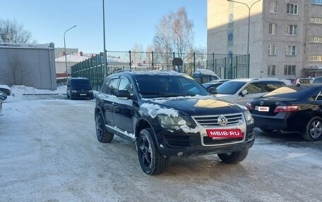 Volkswagen Touareg III, 2004 год, 850 000 рублей, 4 фотография