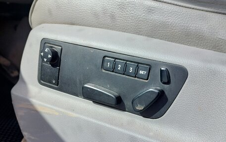 Volkswagen Touareg III, 2004 год, 850 000 рублей, 10 фотография