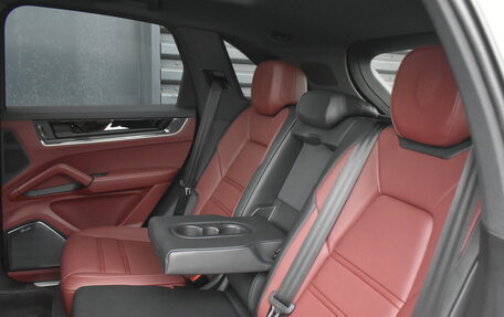 Porsche Cayenne III, 2025 год, 19 990 000 рублей, 17 фотография