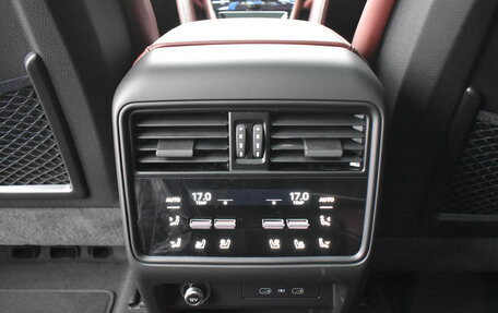 Porsche Cayenne III, 2025 год, 19 990 000 рублей, 37 фотография