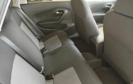 Volkswagen Polo VI (EU Market), 2011 год, 720 000 рублей, 8 фотография